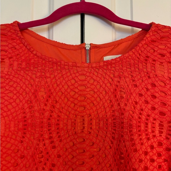 Gorgeous coral lace dress - Picture 4 of 11